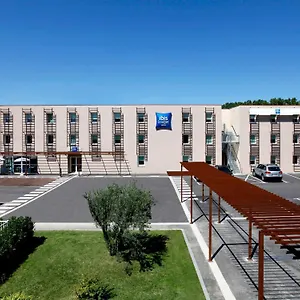 ** Hotel Ibis Budget Cadarache Francia