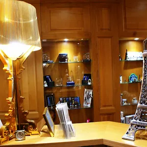 Carina Tour Eiffel Hotel